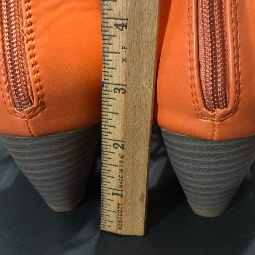 Henry Ferreira - Lattice Ladies Shoes with 2” heel (NIB) - Picture 10 of 11